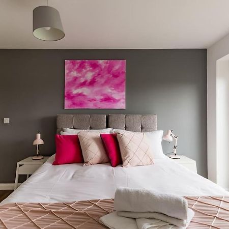 Tm - Rana Court 1 Bedroom Apartment With Balcony 牛津 外观 照片